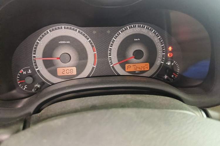 Used Toyota Corolla 2011 1.8L CVT GL-i Odometer Close Up