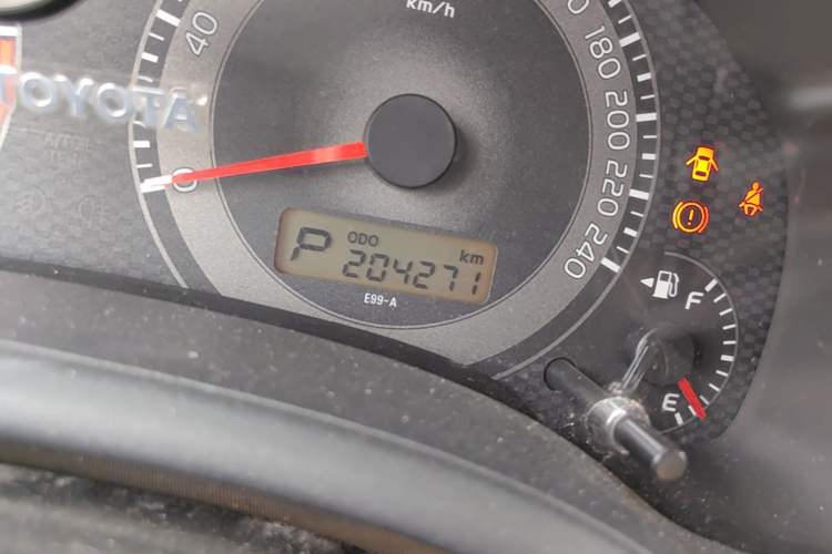 Used Toyota Corolla 2011 1.6L Automatic GL Odometer Close Up