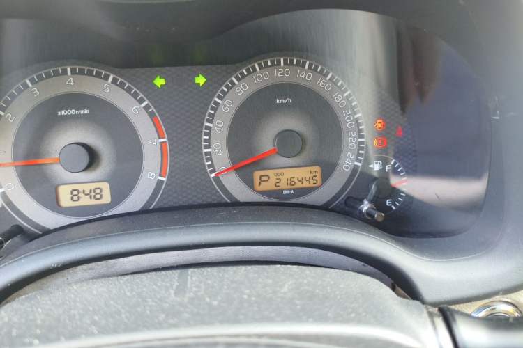 Used Toyota Corolla 2011 1.6L Automatic GL Odometer Close Up