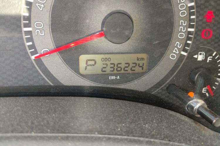 Used Toyota Corolla 2011 1.8L CVT GL-i Odometer Close Up