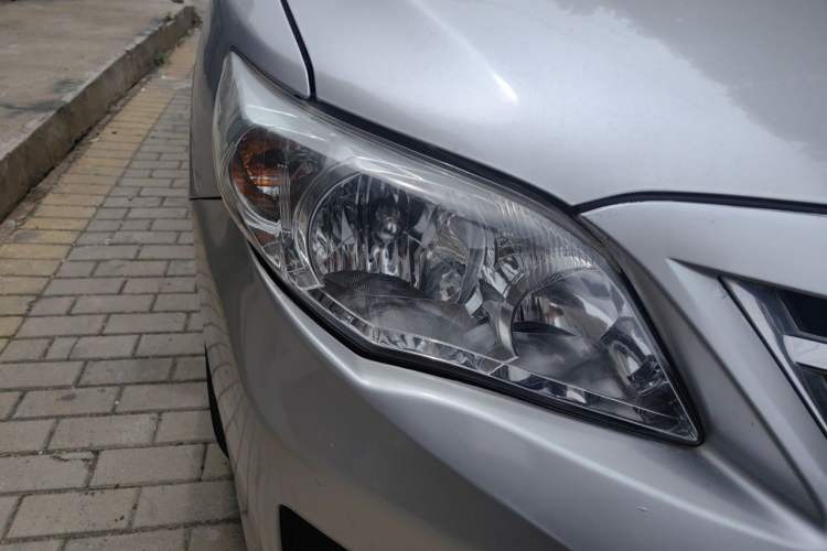 Used Toyota Corolla 2011 Edition Commemorative 1.6L Automatic GL Right Front Headlight