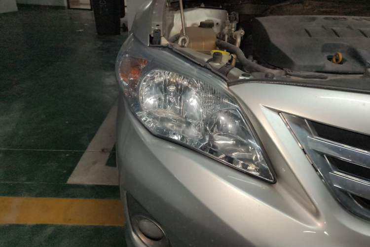 Used Toyota Corolla 2011 1.6L Automatic GL Sunroof Version Right Front Headlight