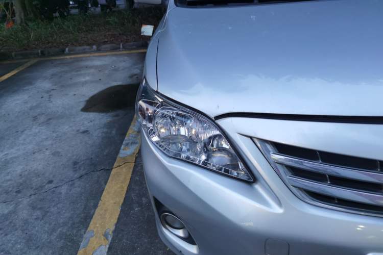Used Toyota Corolla 2011 1.6L Automatic GL Sunroof Version Right Front Headlight