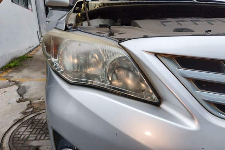 Used Toyota Corolla 2011 1.6L Automatic GL Right Front Headlight