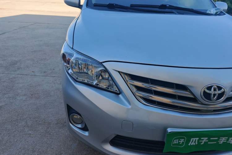 Used Toyota Corolla 2011 1.6L Automatic GL Right Front Headlight