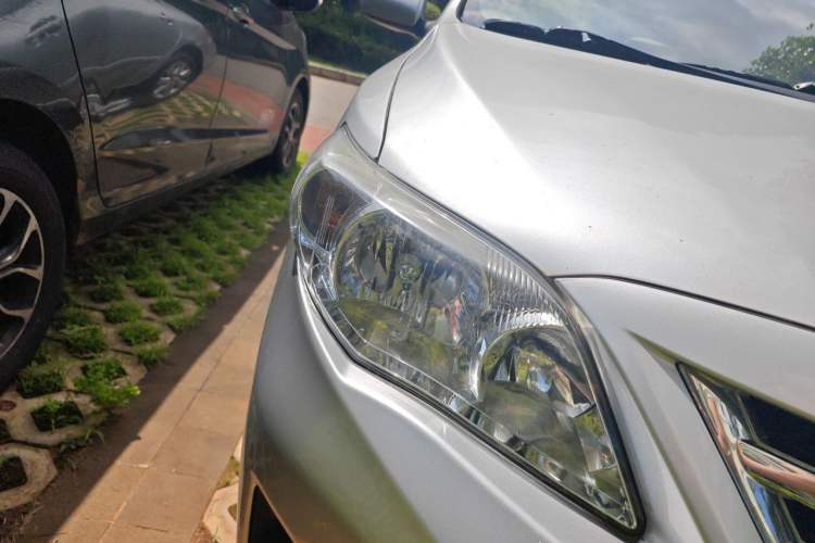Used Toyota Corolla 2011 1.6L Manual GL Right Front Headlight