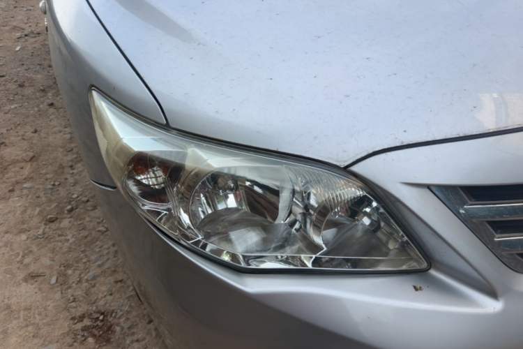 Used Toyota Corolla 2011 1.6L Manual GL Right Front Headlight