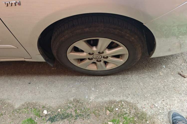 Used Toyota Corolla 2011 1.6L Automatic GL Right Front Wheel Hub