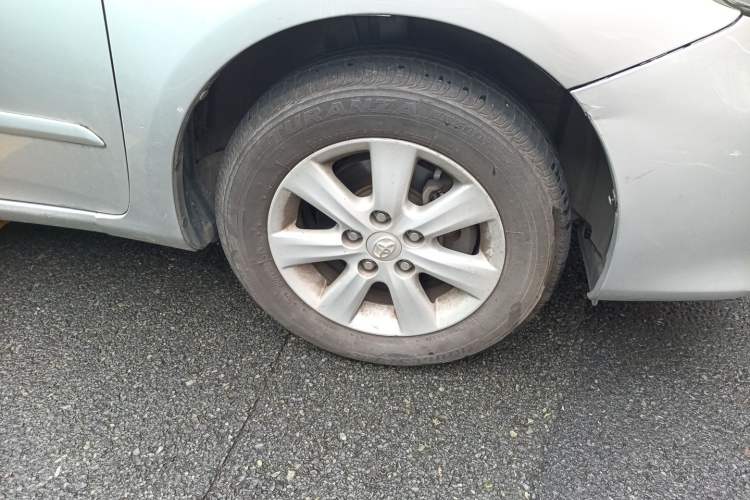 Used Toyota Corolla 2011 1.6L Automatic GL Right Front Wheel Hub
