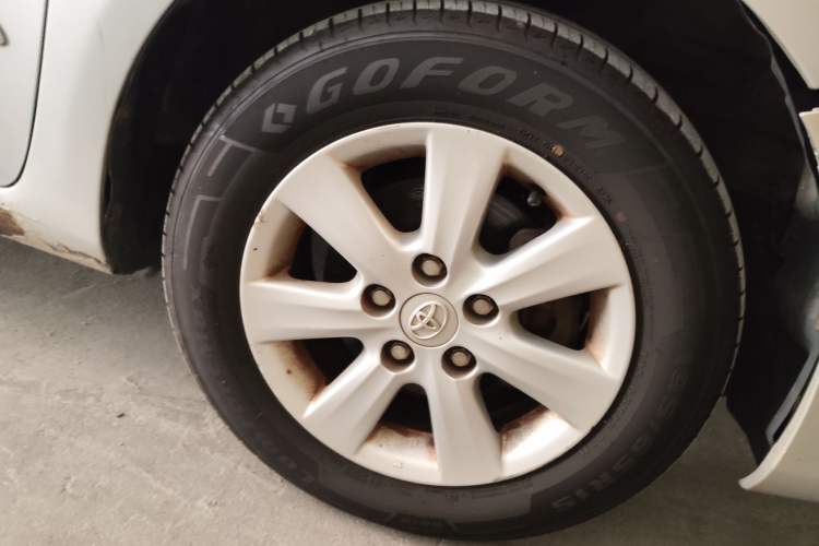 Used Toyota Corolla 2011 1.6L Automatic GL Right Front Wheel Hub