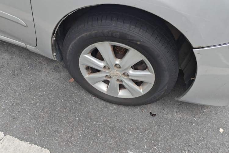 Used Toyota Corolla 2011 1.6L Manual GL Right Front Wheel Hub