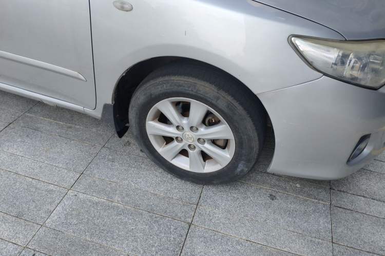 Used Toyota Corolla 2011 1.6L Automatic GL Right Front Wheel Hub