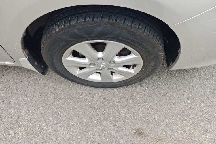 Used Toyota Corolla 2011 1.6L Automatic GL Right Front Wheel Hub