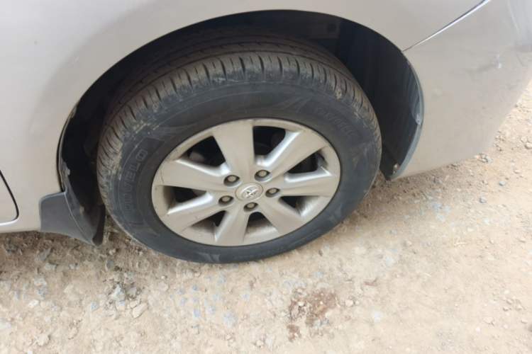 Used Toyota Corolla 2011 1.6L Manual GL Right Front Wheel Hub