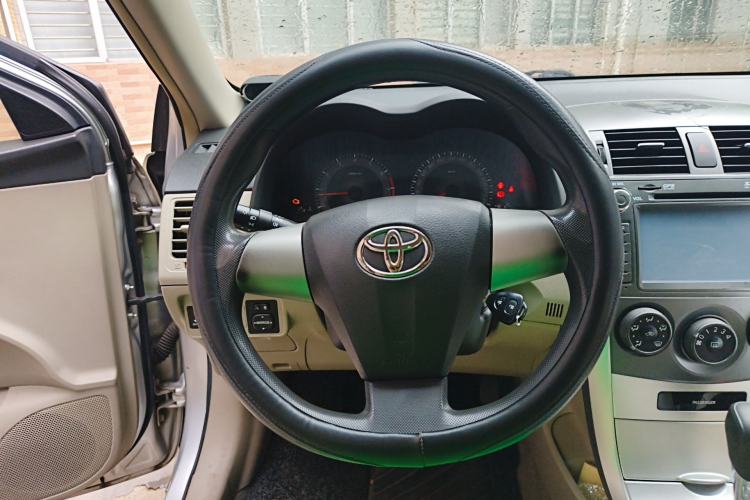 Used Toyota Corolla 2011 1.6L Automatic GL Steering Wheel