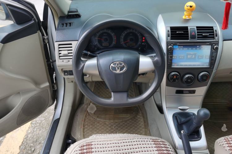 Used Toyota Corolla 2011 1.6L Manual GL Steering Wheel