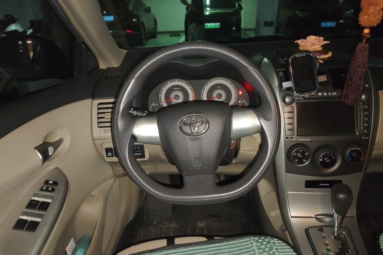 Used Toyota Corolla 2011 1.6L Automatic GL Steering Wheel