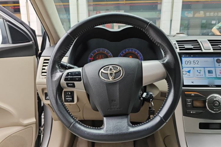 Used Toyota Corolla 2011 1.8L CVT GLX-i Steering Wheel