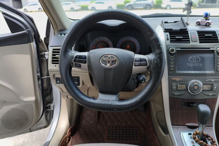 Used Toyota Corolla 2011 1.8L CVT GL-i Commemorative Edition Steering Wheel