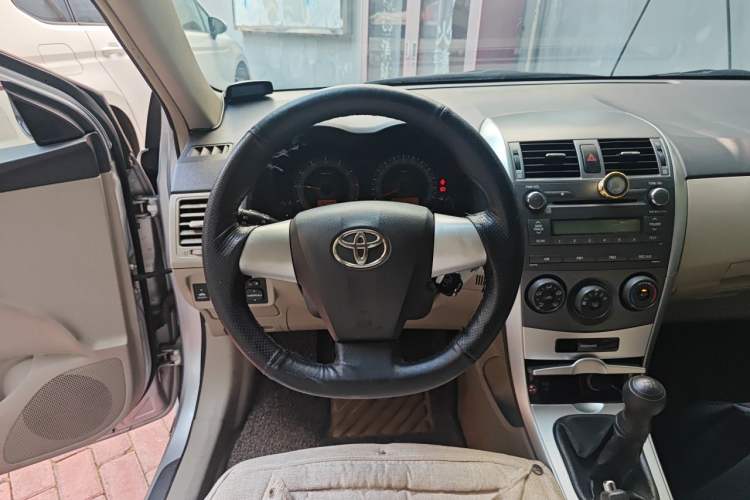 Used Toyota Corolla 2011 1.6L Manual GL Steering Wheel
