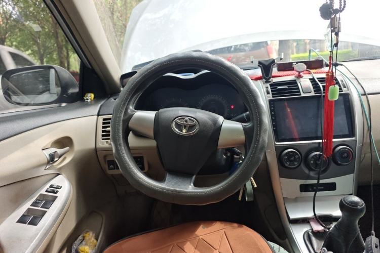 Used Toyota Corolla 2011 Commemorative Edition 1.6L Manual GL Steering Wheel