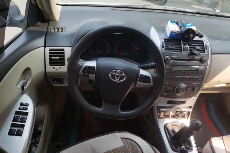 Used Toyota Corolla 2011 Commemorative Edition 1.6L Manual GL Steering Wheel
