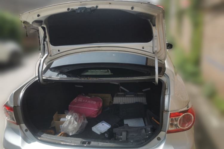 Used Toyota Corolla 2011 1.8L CVT GL-i Trunk