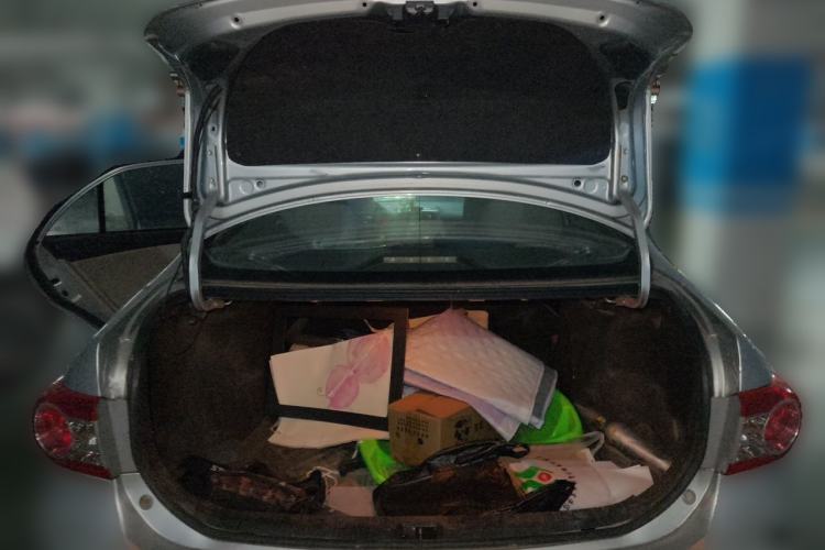 Used Toyota Corolla 2011 1.6L Automatic GL Sunroof Version Trunk