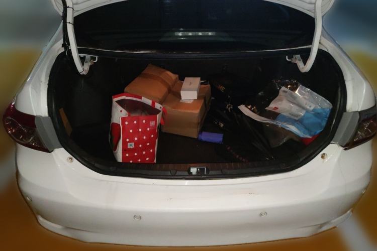 Used Toyota Corolla 2011 1.6L Automatic GL Trunk