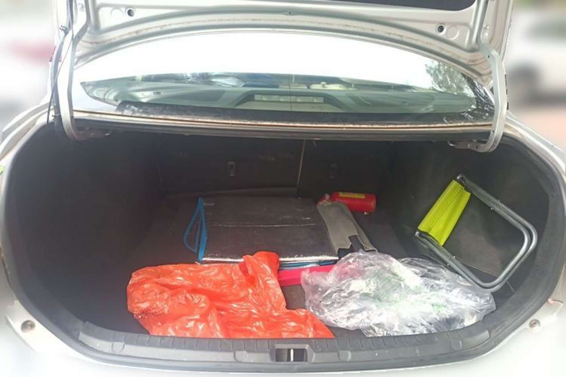 Used Toyota Corolla 2011 1.6L Automatic GL Sunroof Version Trunk