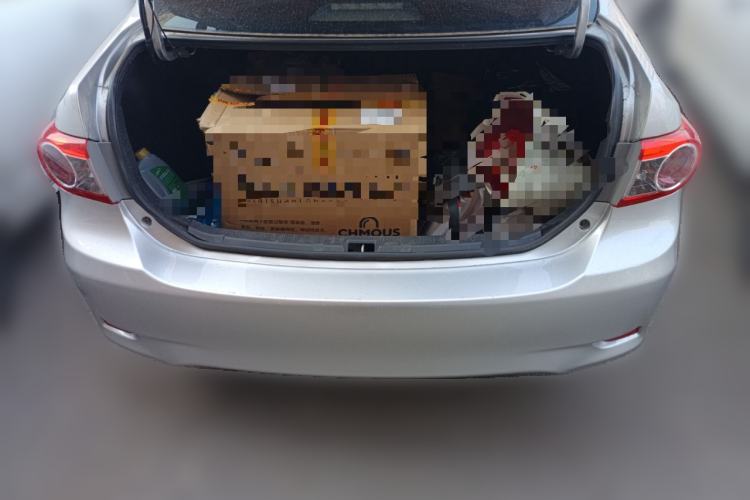 Used Toyota Corolla 2011 1.6L Automatic GL Trunk
