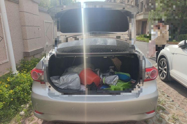 Used Toyota Corolla 2011 1.6L Automatic GL Trunk