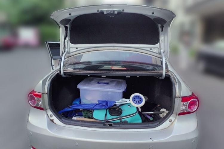 Used Toyota Corolla 2011 1.6L Automatic GL Trunk
