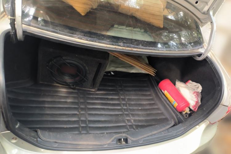 Used Toyota Corolla 2011 1.6L Automatic GL Trunk