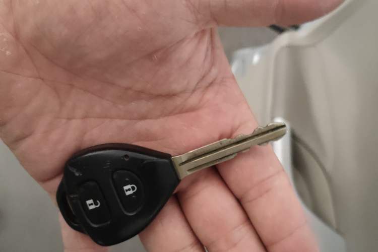 Used Toyota Corolla 2011 1.6L Automatic GL Vehicle Key