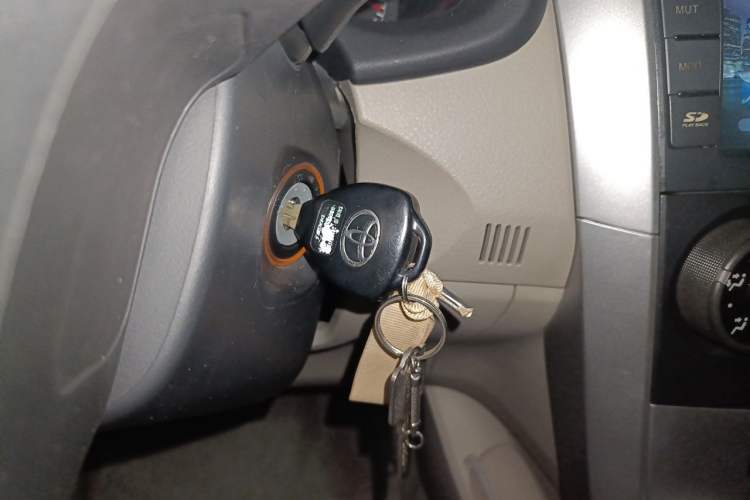 Used Toyota Corolla 2011 1.6L Automatic GL Vehicle Key