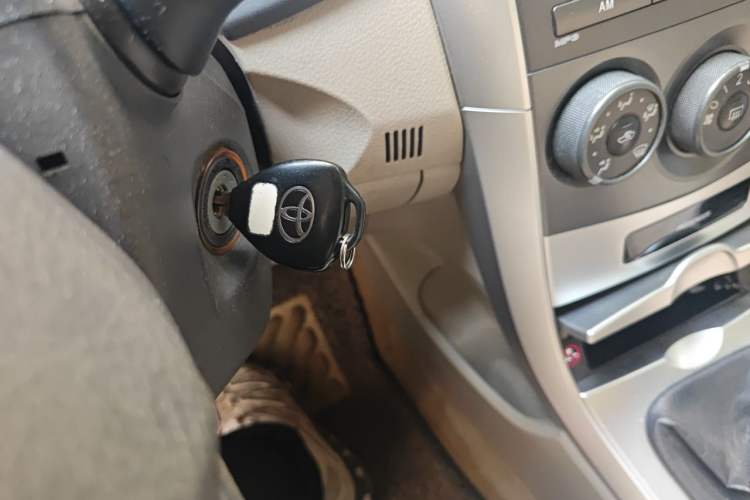 Used Toyota Corolla 2011 1.6L Manual GL Vehicle Key