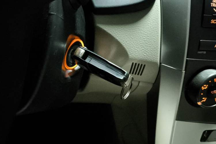 Used Toyota Corolla 2011 1.6L Automatic GL Vehicle Key