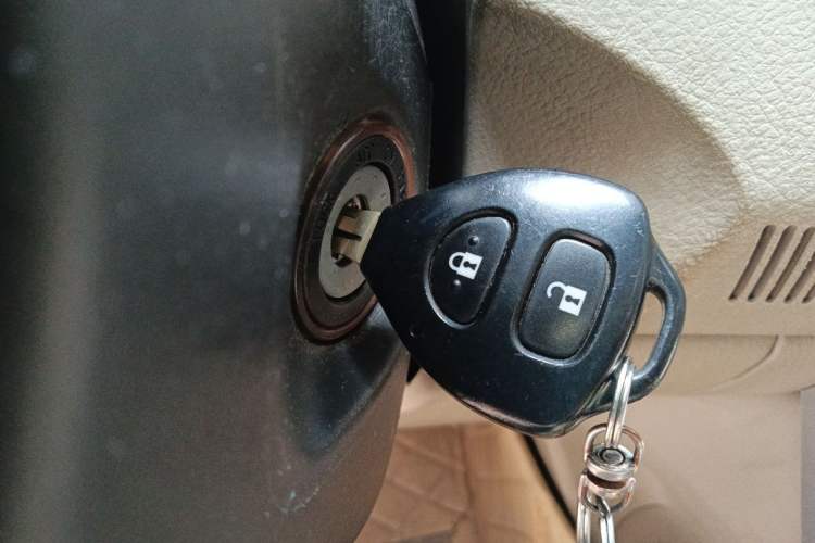 Used Toyota Corolla 2011 Commemorative Edition 1.6L Manual GL Vehicle Key