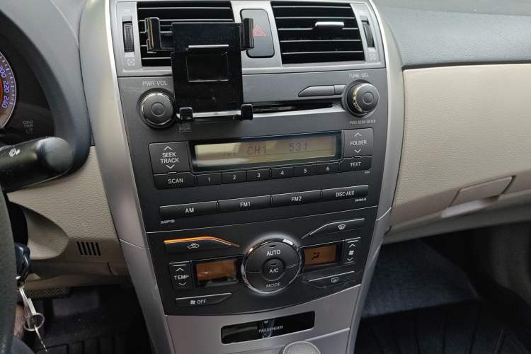 Used Toyota Corolla 2011 1.8L CVT GL-i Commemorative Edition Audio And AC Panel