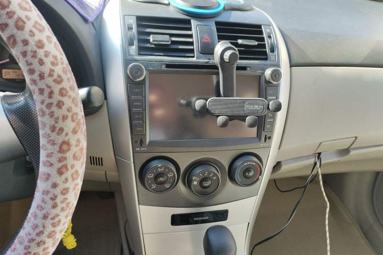 Used Toyota Corolla 2011 1.6L Automatic GL Audio And AC Panel