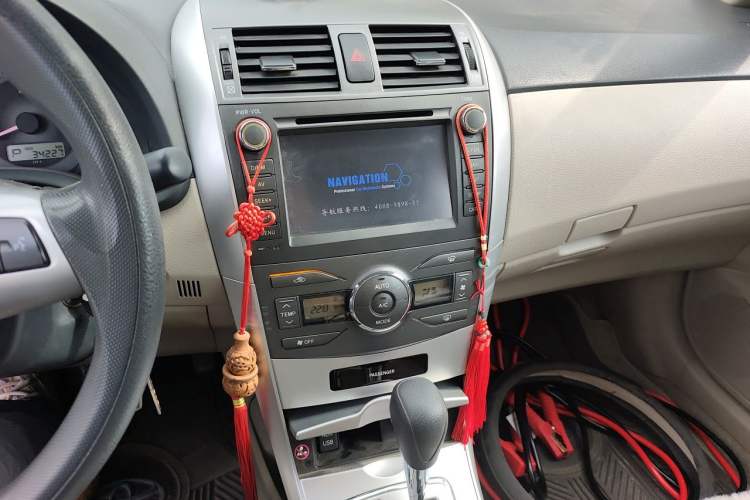 Used Toyota Corolla 2011 1.6L Automatic GL Sunroof Version Audio And AC Panel