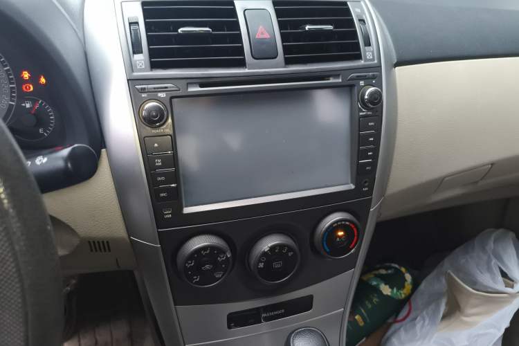 Used Toyota Corolla 2011 1.6L Automatic GL Audio And AC Panel