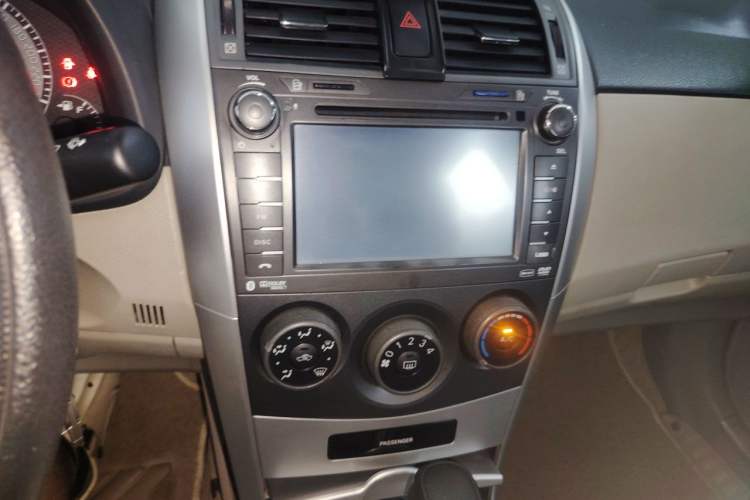 Used Toyota Corolla 2011 1.6L Automatic GL Audio And AC Panel