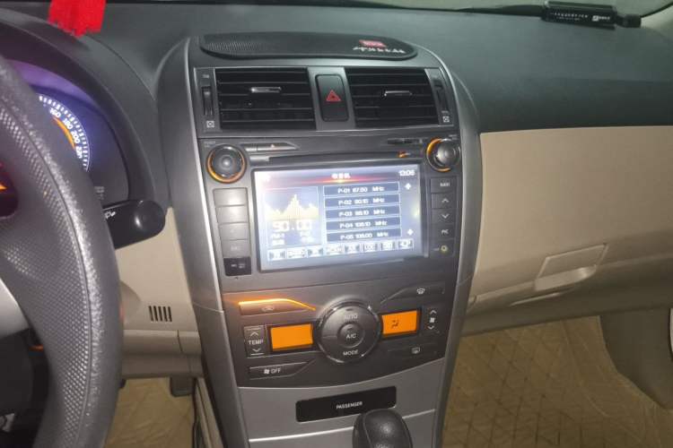 Used Toyota Corolla 2011 1.8L CVT GL-i Commemorative Edition Audio And AC Panel