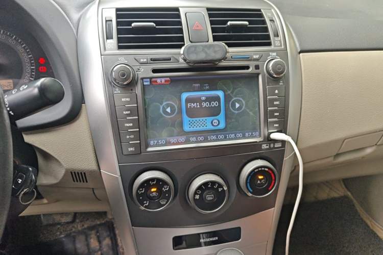 Used Toyota Corolla 2011 1.6L Automatic GL Audio And AC Panel