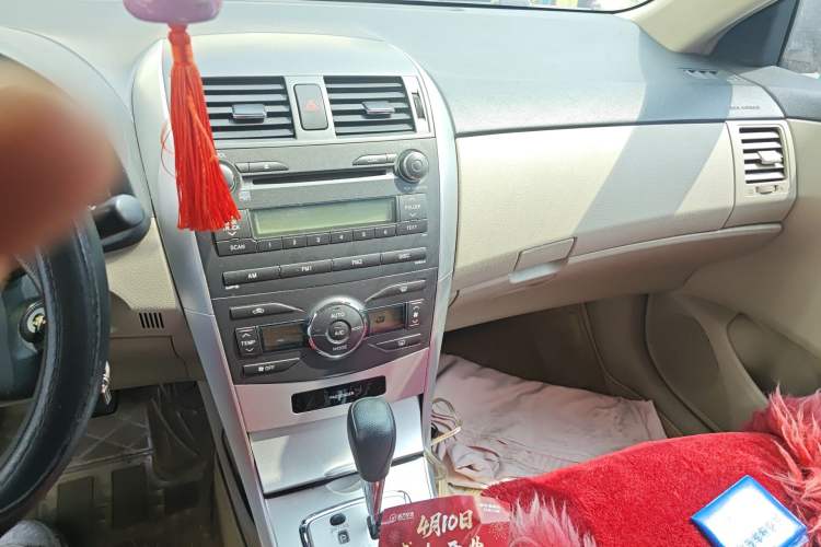 Used Toyota Corolla 2011 1.8L CVT GL-i Audio And AC Panel