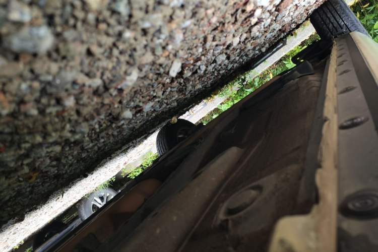 Used Toyota Corolla 2011 1.6L Automatic GL Chassis Front Right