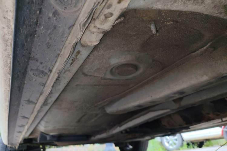Used Toyota Corolla 2011 1.6L Manual GL Chassis Front Right