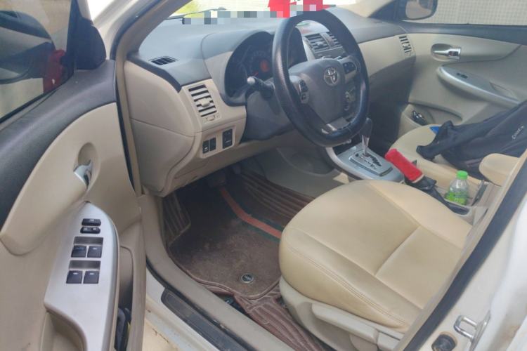 Used Toyota Corolla 2011 1.8L CVT GL-i Commemorative Edition Driver Seat